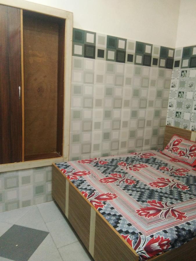 אמריצר Sukhmani Home Stay מראה חיצוני תמונה
