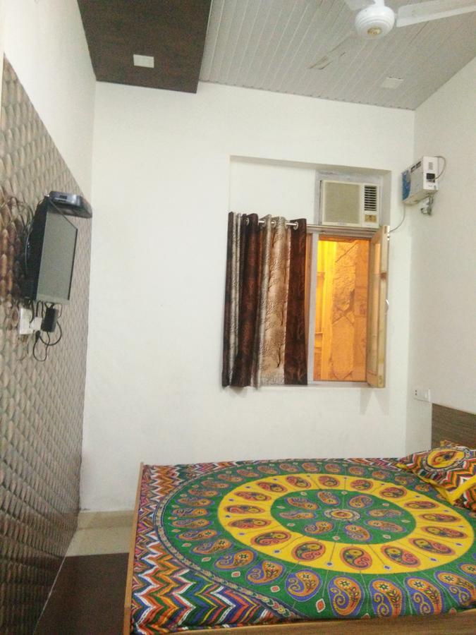 אמריצר Sukhmani Home Stay מראה חיצוני תמונה