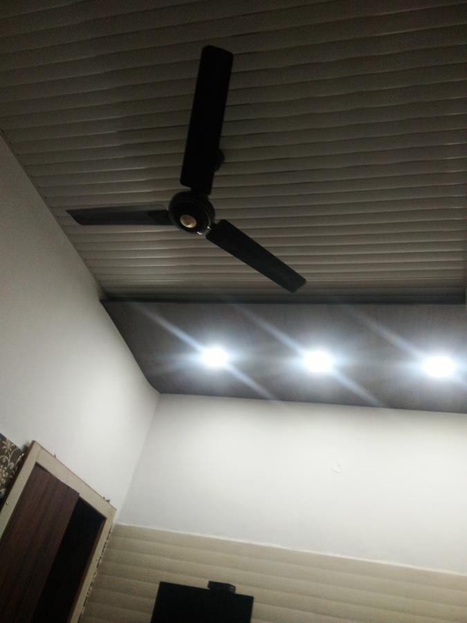 אמריצר Sukhmani Home Stay מראה חיצוני תמונה